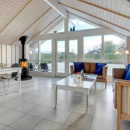 別荘 Gertrud - From The Sea By Interhome Hadsund